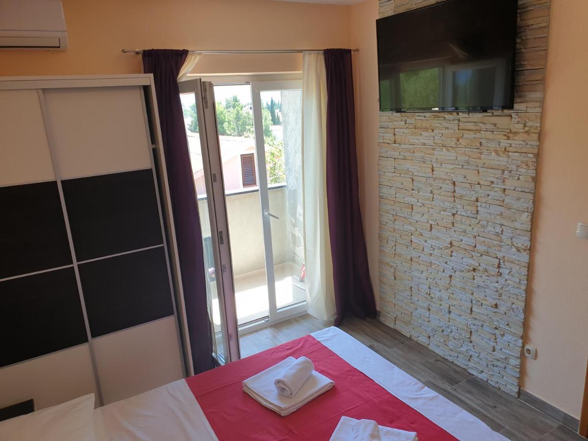 Apartmani Goga Стариград-Пакленица Экстерьер фото