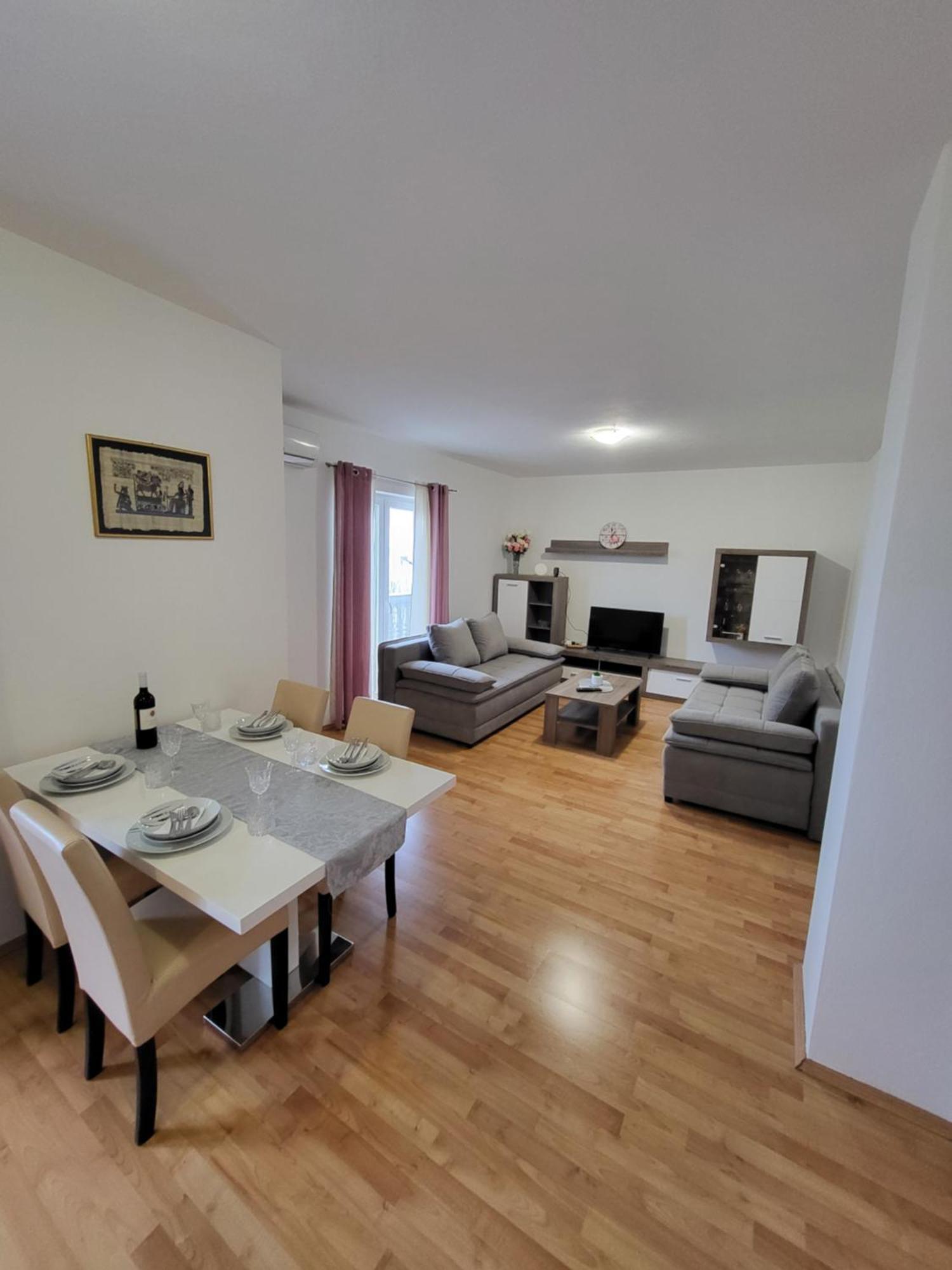 Apartmani Goga Стариград-Пакленица Экстерьер фото